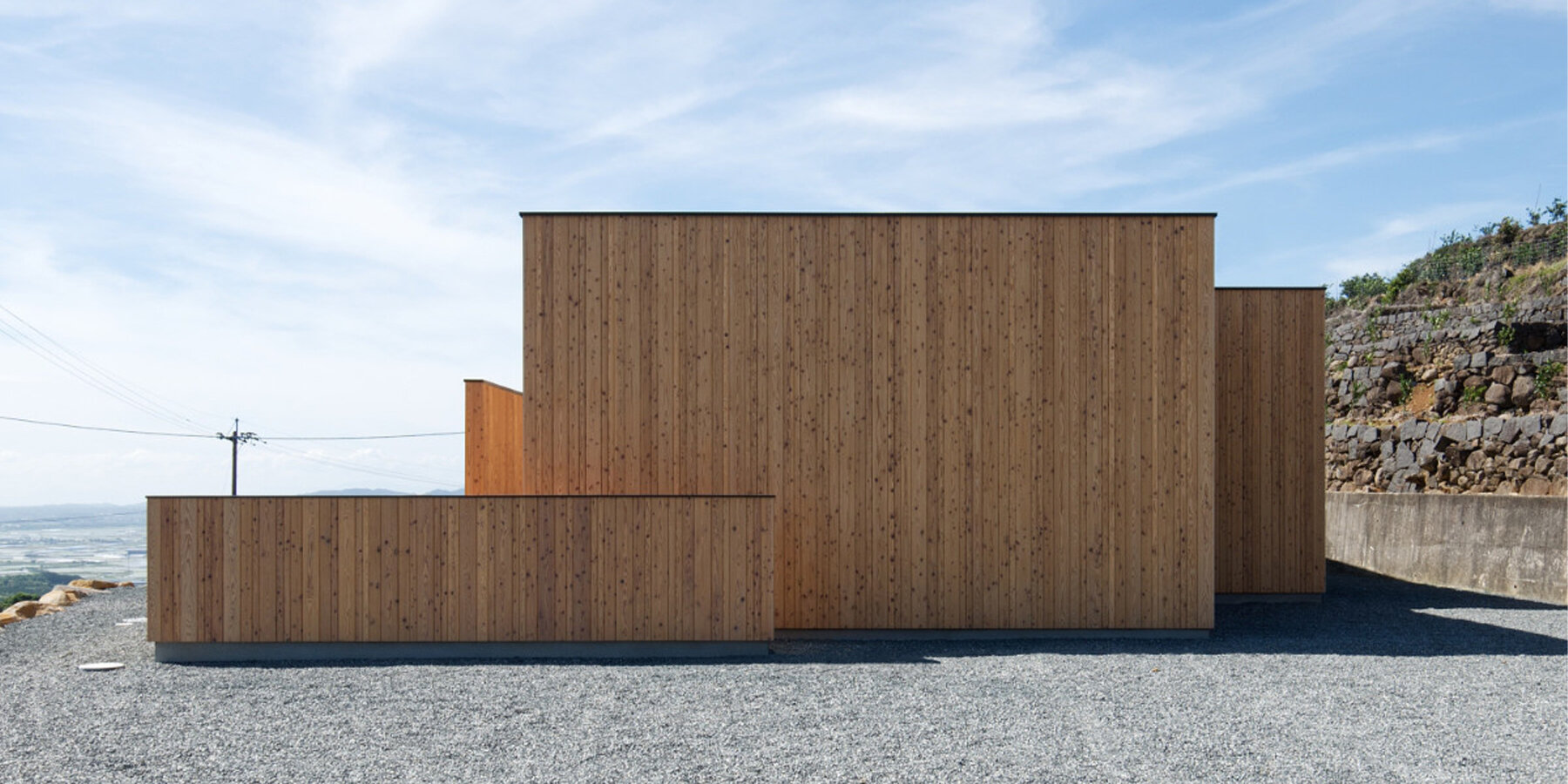 house-in-amami-zeal-architects-designboom-full-2