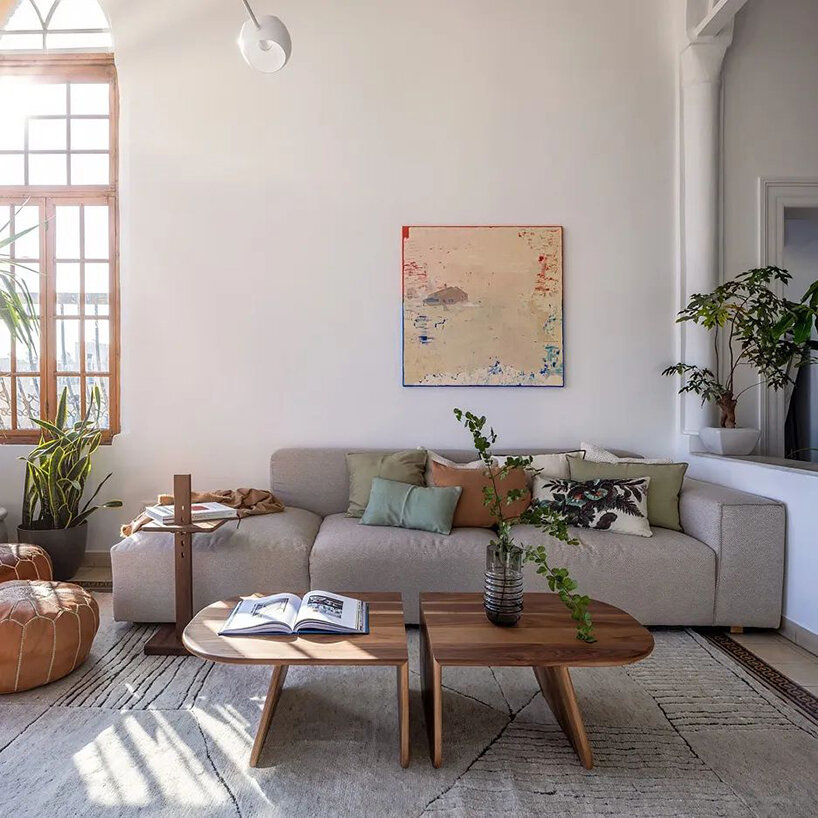 MáS Studio Brings Subtle Modernity to 19th Century Stool Home in Tel Aviv