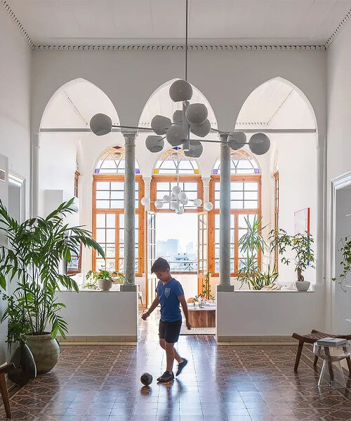 MáS studio brings subtle modernity to 19th-century ottoman house in tel aviv