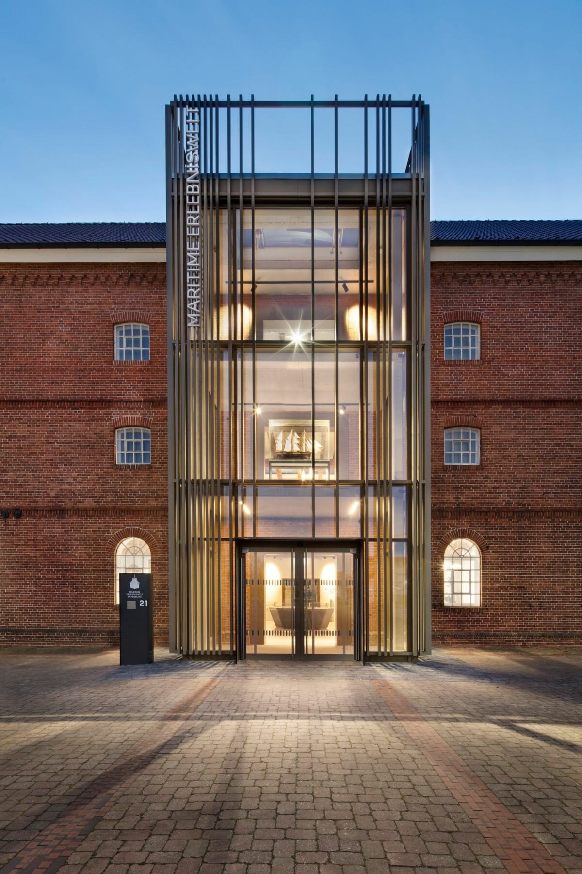 DIA's interactive exhibit weaves a journey through papenburg's maritime history