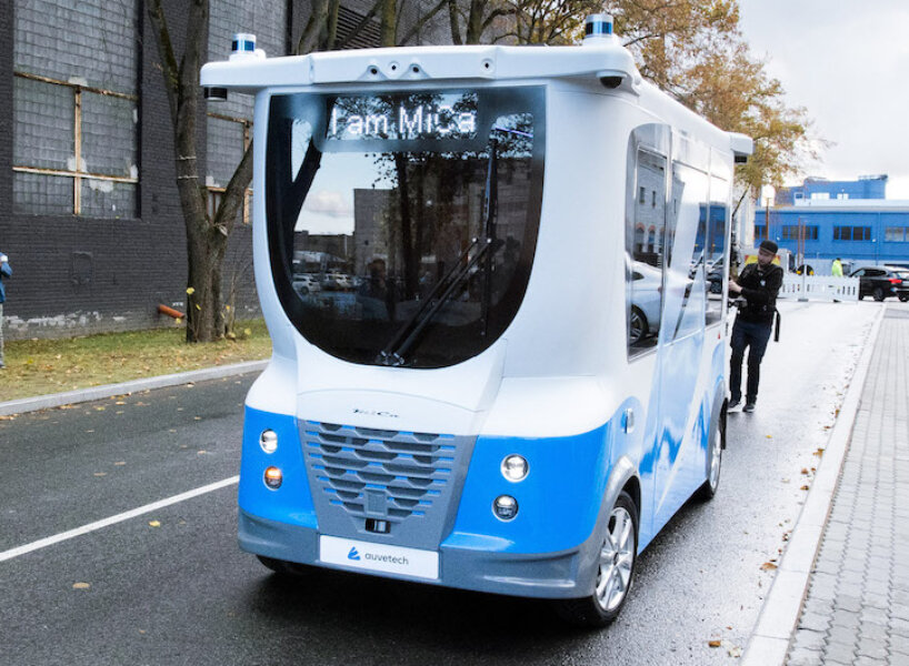 Weekend tech reading: 3D-printed, self-driving minibus unveiled