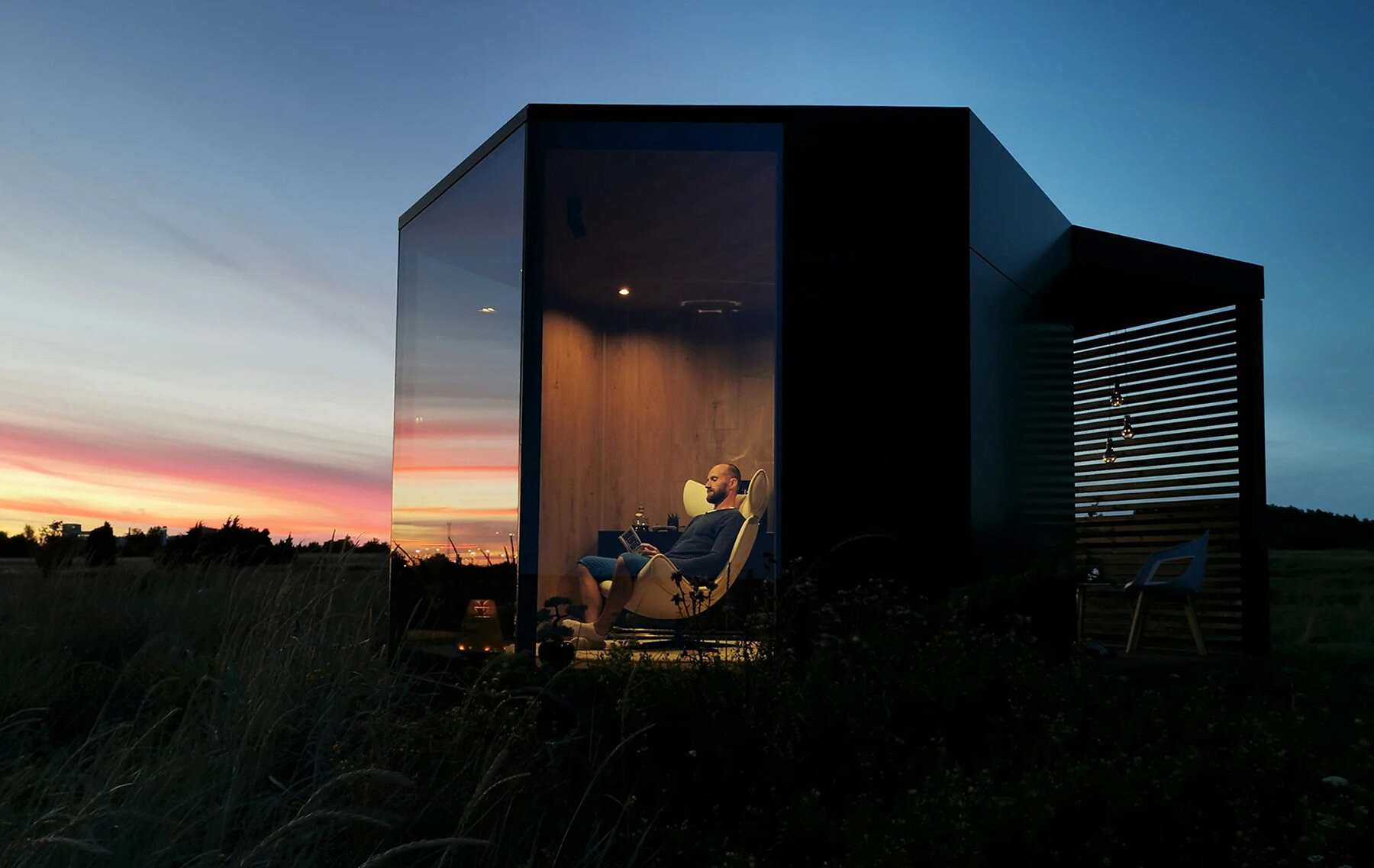muuw-tiny-cabin-designboom-full-04