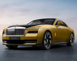 The Black Badge Wraith Black Arrow Is Rolls-Royce's Last V-12 Coupe – Robb  Report