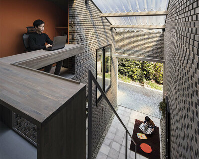sato+ lodges semi-open house with transparent roof into narrow alley in sendai, japan