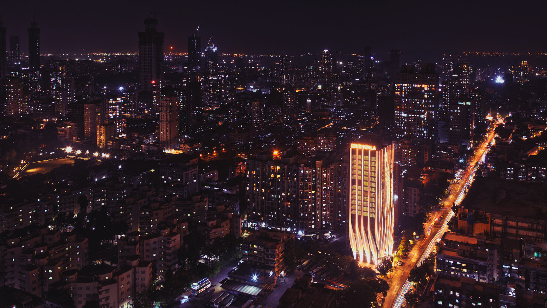 ID-origins-mumbai-studio-symbiosis-designboom-wide1