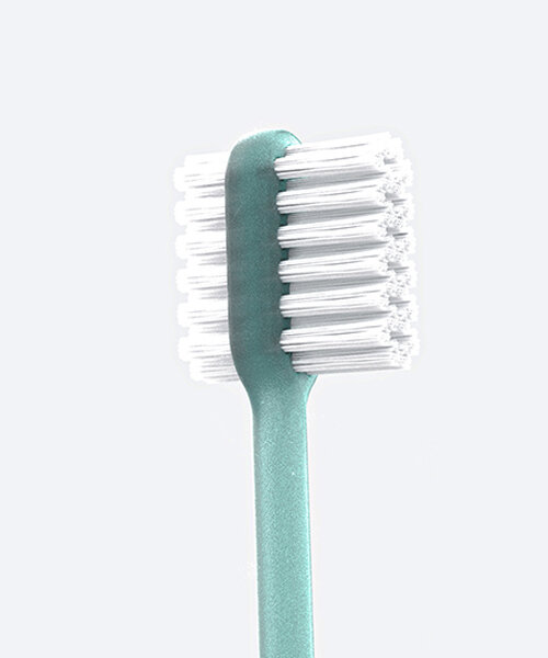 arthur colpaert proposes a double-sided toothbrush that will save you time