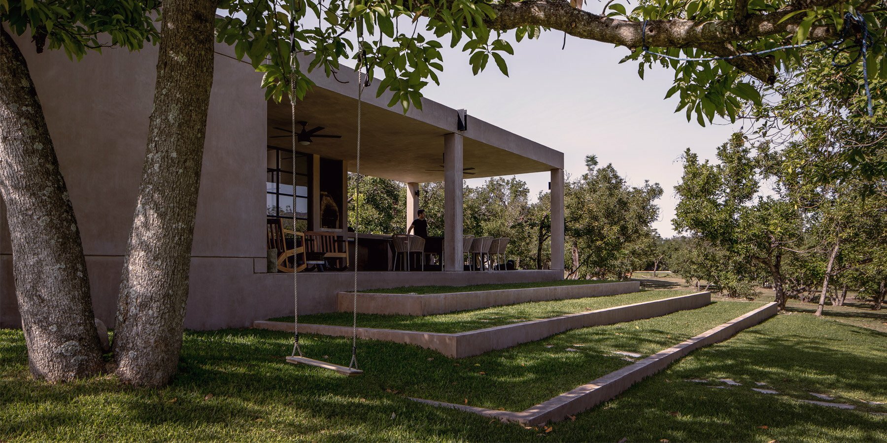 el-aguacate-designboom-1800-3