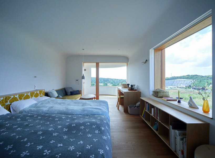 Villa Cocoon in Kurkku Fields, Japan