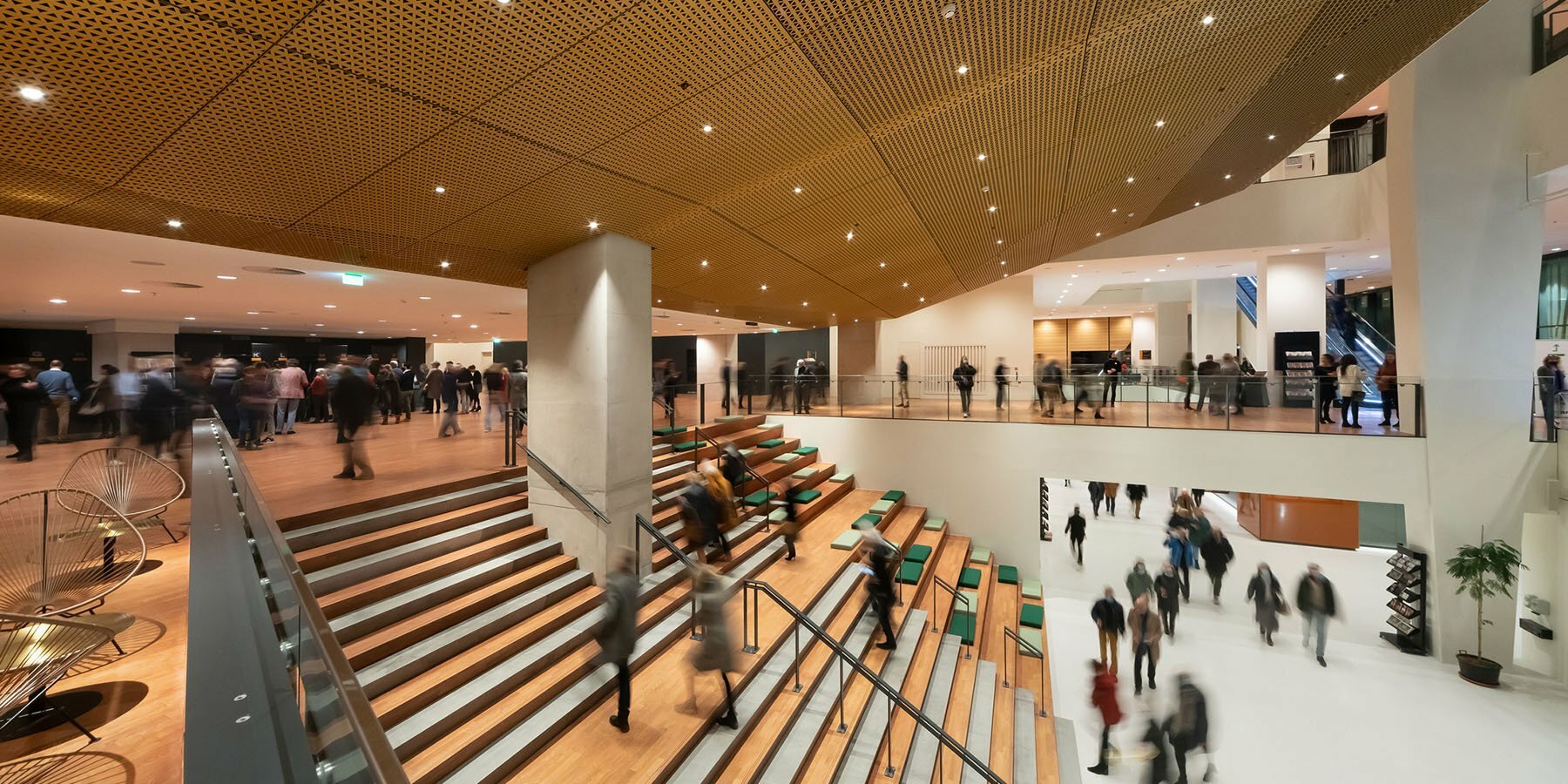 amare-home-of-the-performance-arts-designboom-1800-3