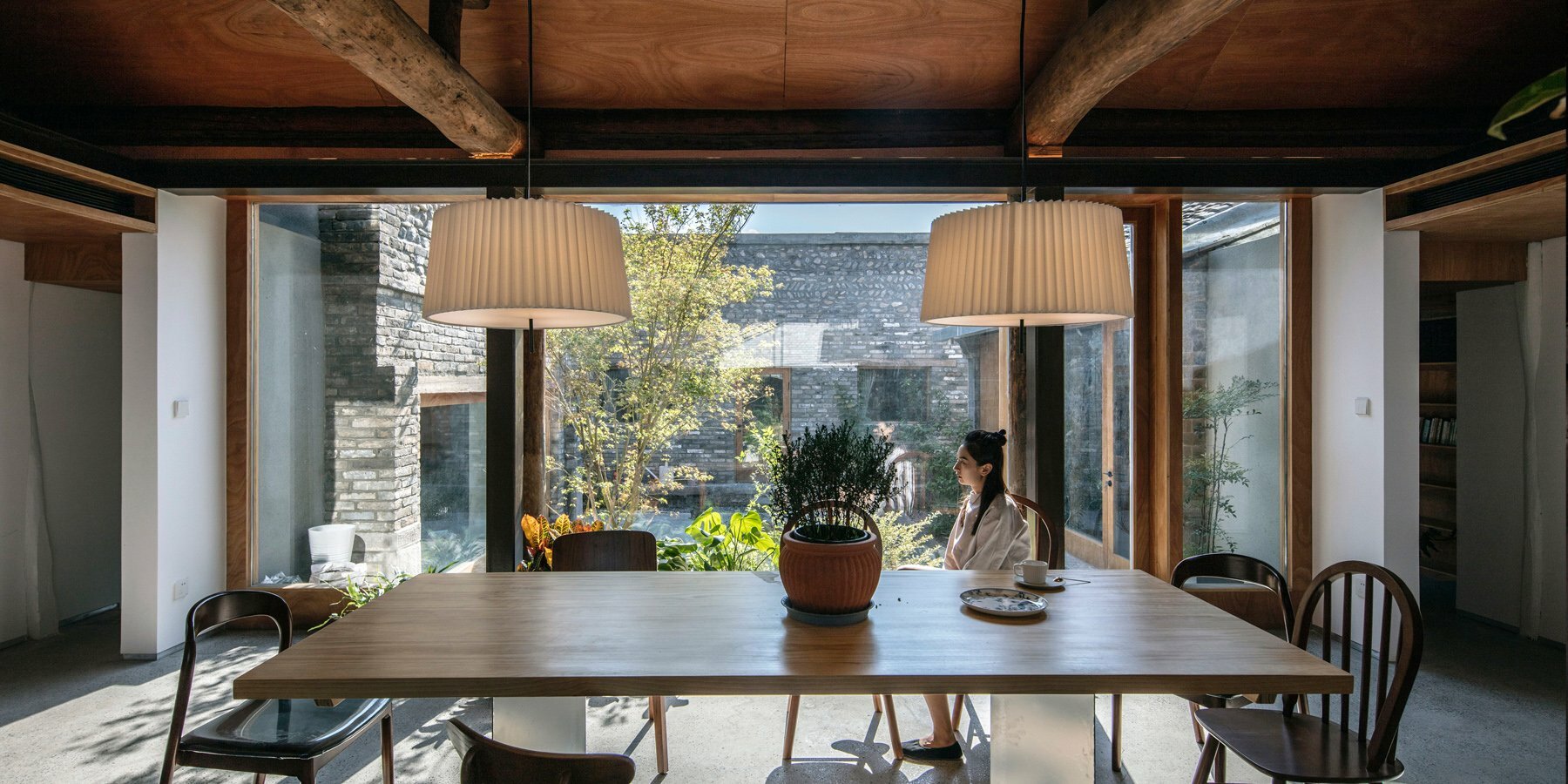 house-over-the-wall-chaoffice-china-designboom-6