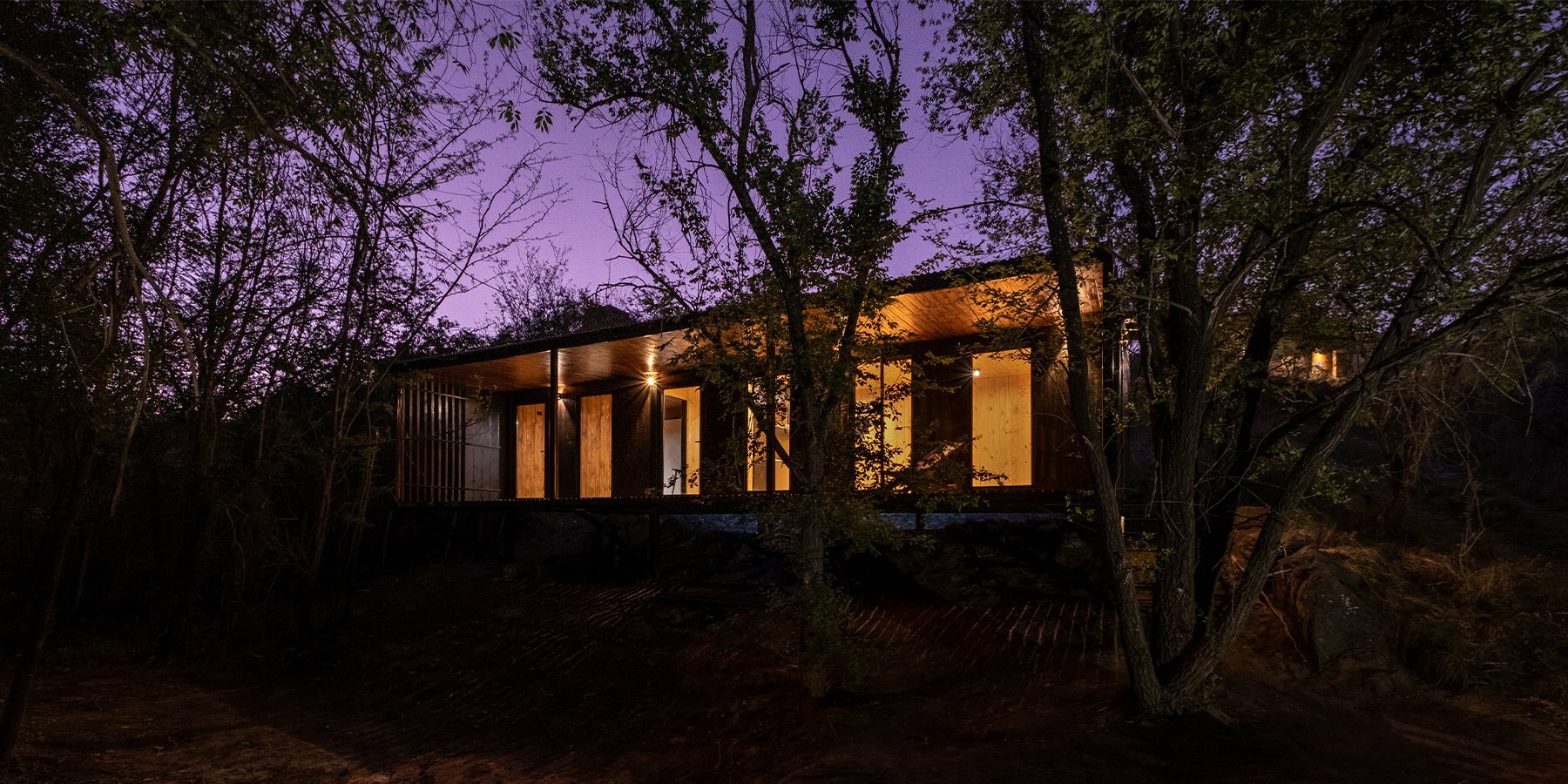 little-house-on-the-river-designboom-1800-1