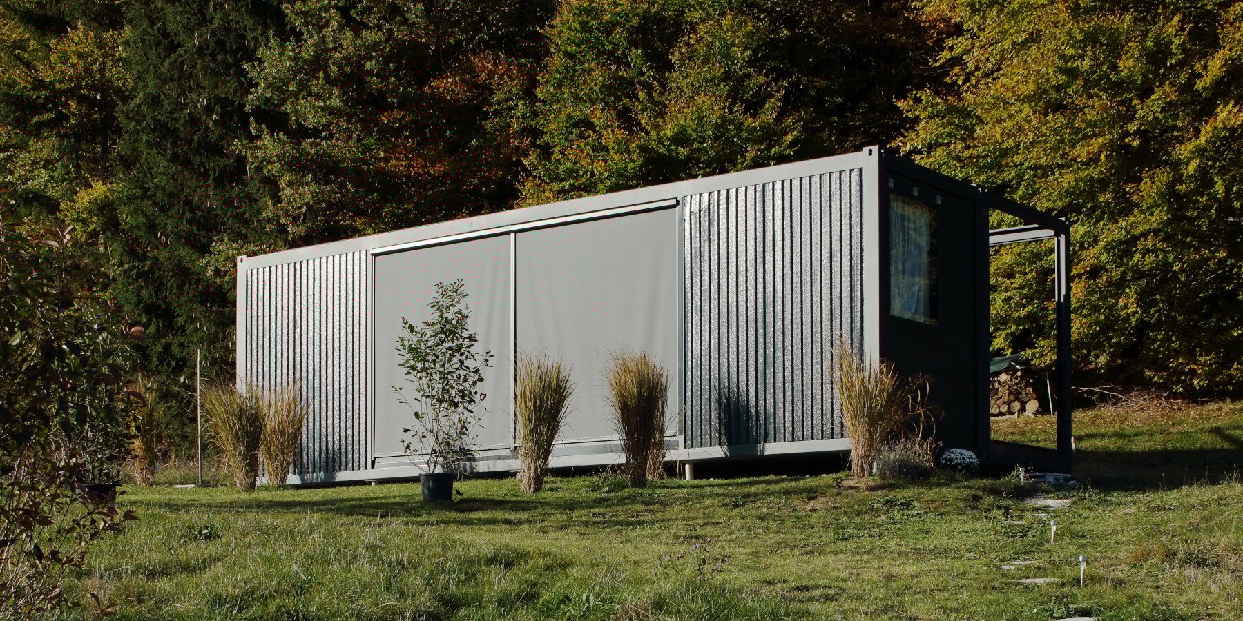 mm01-a-small-weekend-house-designboom-1800-1
