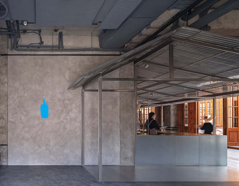 blue bottle neri hu