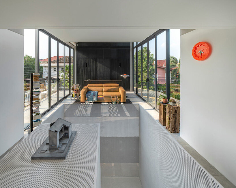 AUN design reflection house