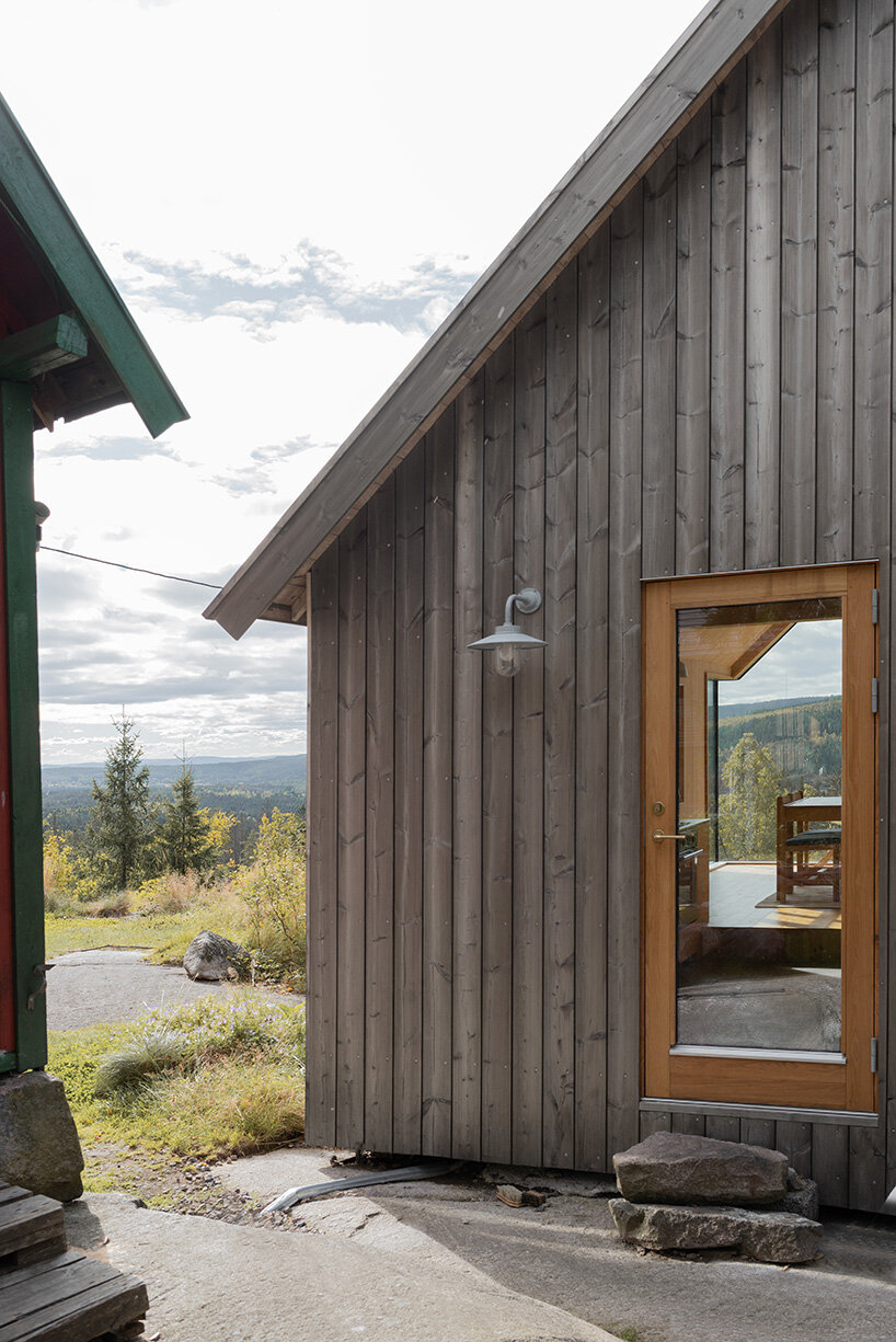rever & drage pairs modern cabin with 1930s bolthole in nordmarka, norway