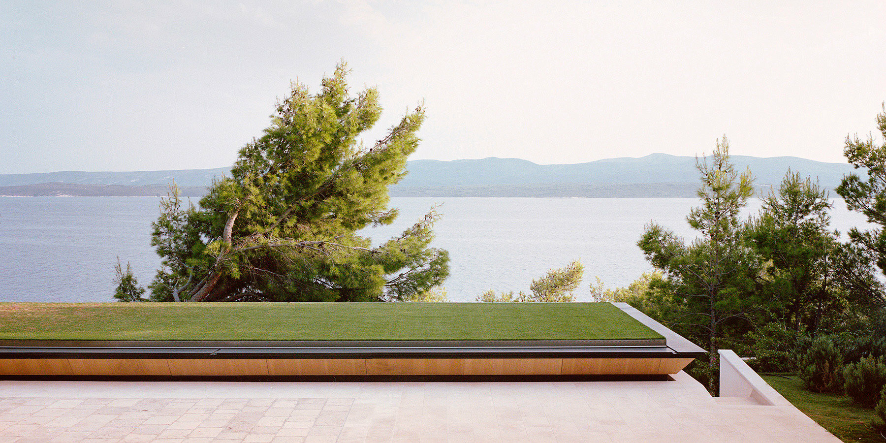see-house-studio-bressan-designboom-1