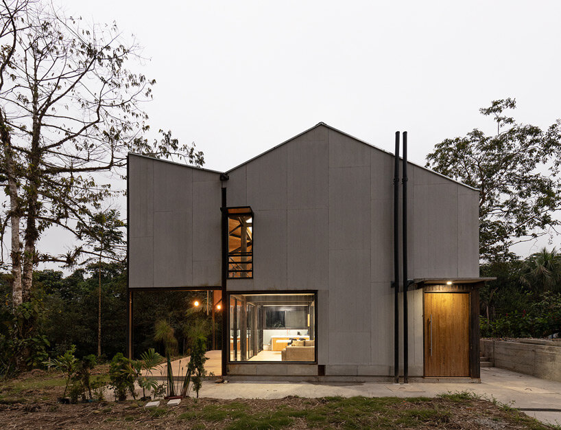 nestled in the tropical ecuador landscape, casa llona responds to adverse climatic conditions