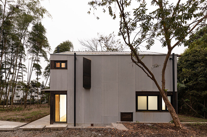 nestled in the tropical ecuador landscape, casa llona responds to adverse climatic conditions
