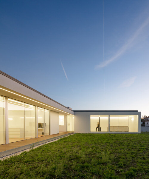 a minimal white box defines lopes pertile architects' 'casa primus'