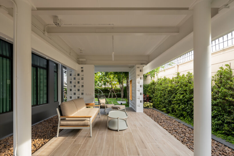 fattstudio extension pattanakarn thailand