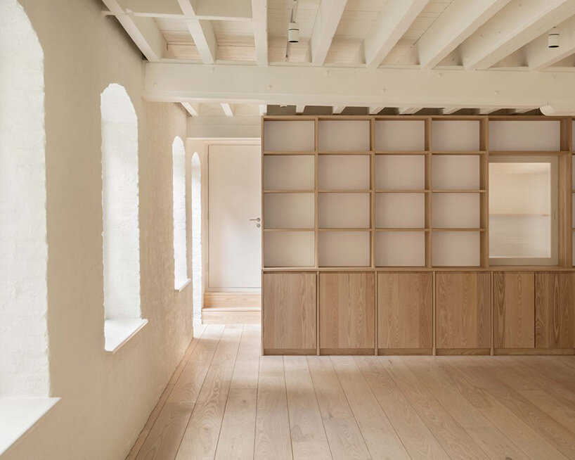 giles reid architects draws natural light into renovated 18th-century house in london