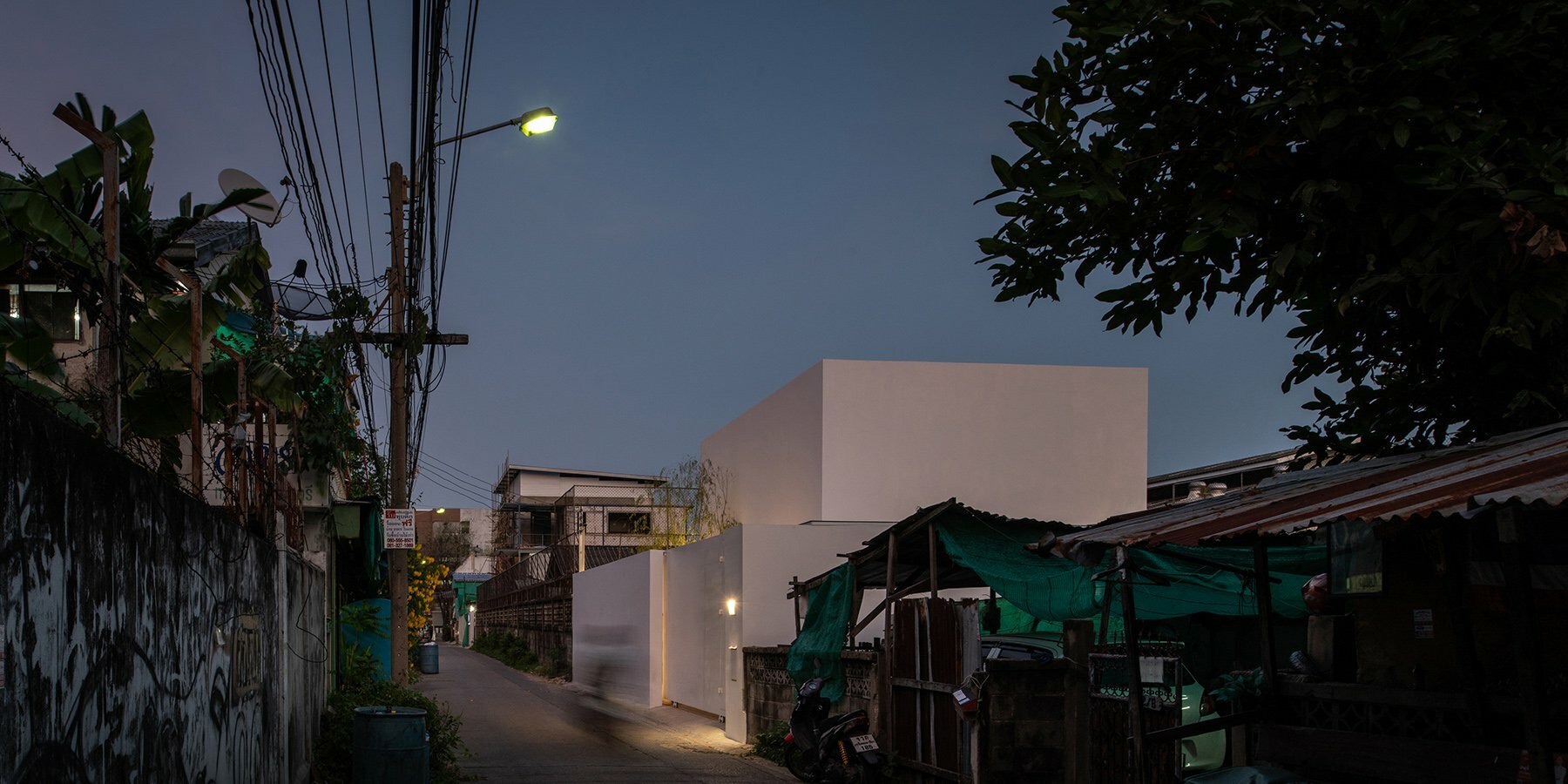 ladprao-80-house-designboom-1800-3