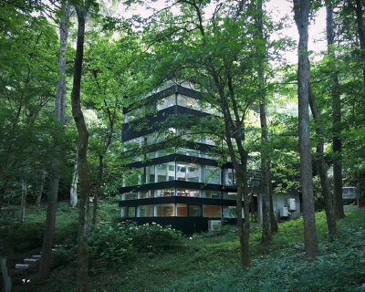 Helix House by Makoto Takei + Chie Nabeshima