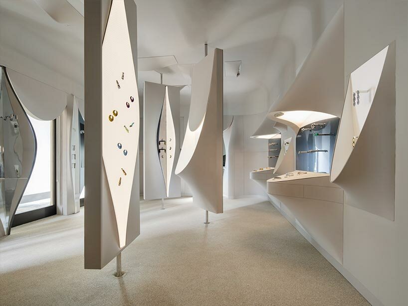 illusionary curves infuse milan's SO-LE STUDIO jewelry showroom