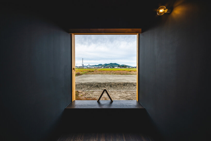 ushijima architects designs japanese house to 'float like a boat as its surroundings change'