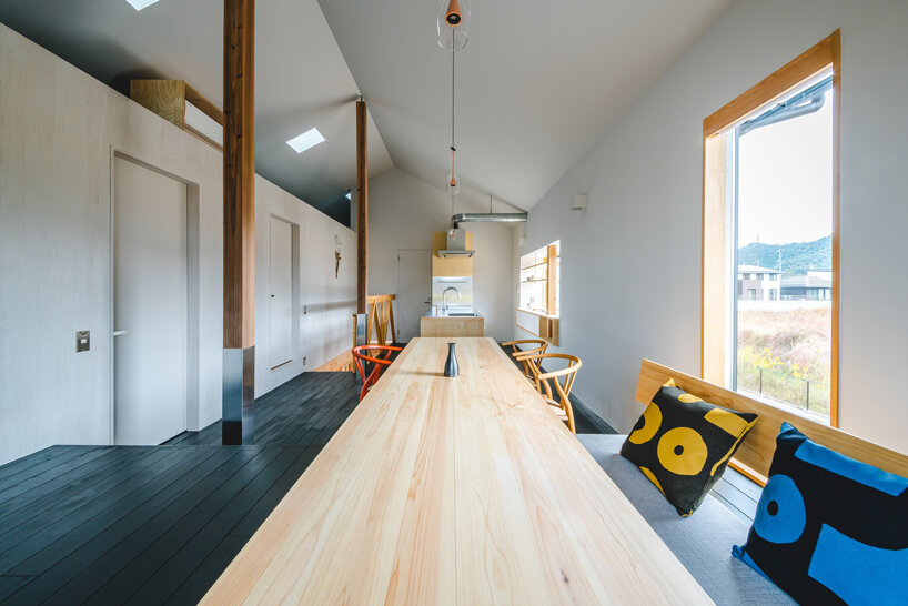 ushijima architects designs japanese house to 'float like a boat as its surroundings change'