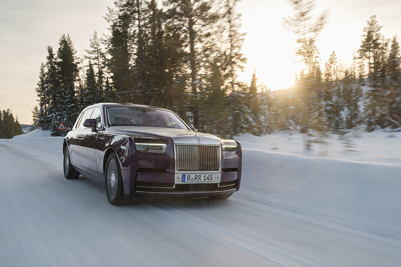 New Rolls-Royce Ghost test drive: take a luxurious magic carpet ride