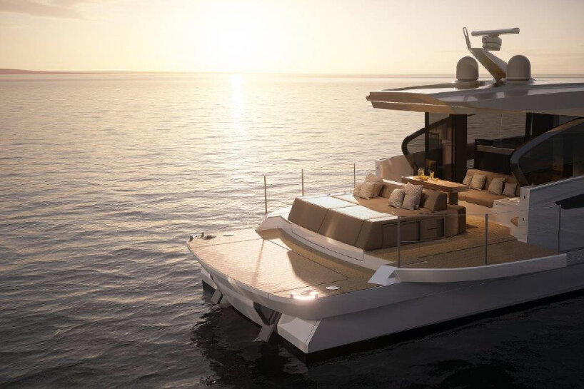 ‘seadeck’ hybrid-motor yachts of matteo thun & azimut savor open decks & much less emission