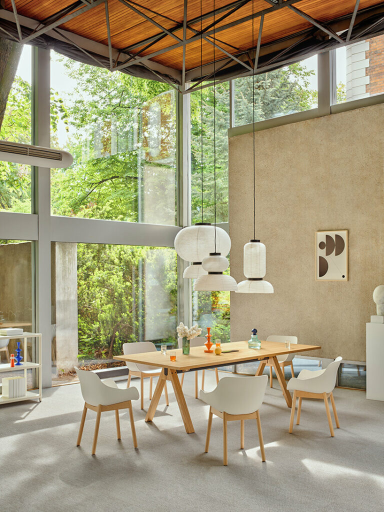 .mdd redefines the workspace with versatile viga and baltic families