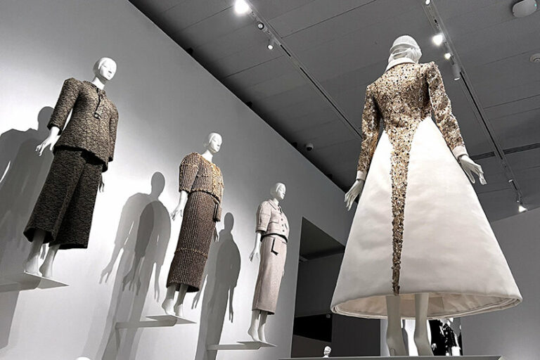 take a first look inside the MET's 'karl lagerfeld: a line of beauty'