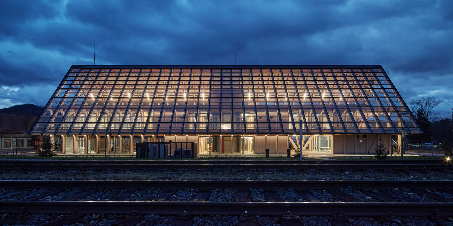 mjolk-architekti-designboom-full-6