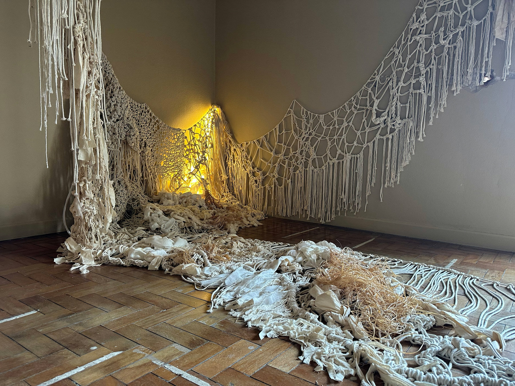 neglected-building-vivid-installation-design-week-sao-paulo-designboom-1800
