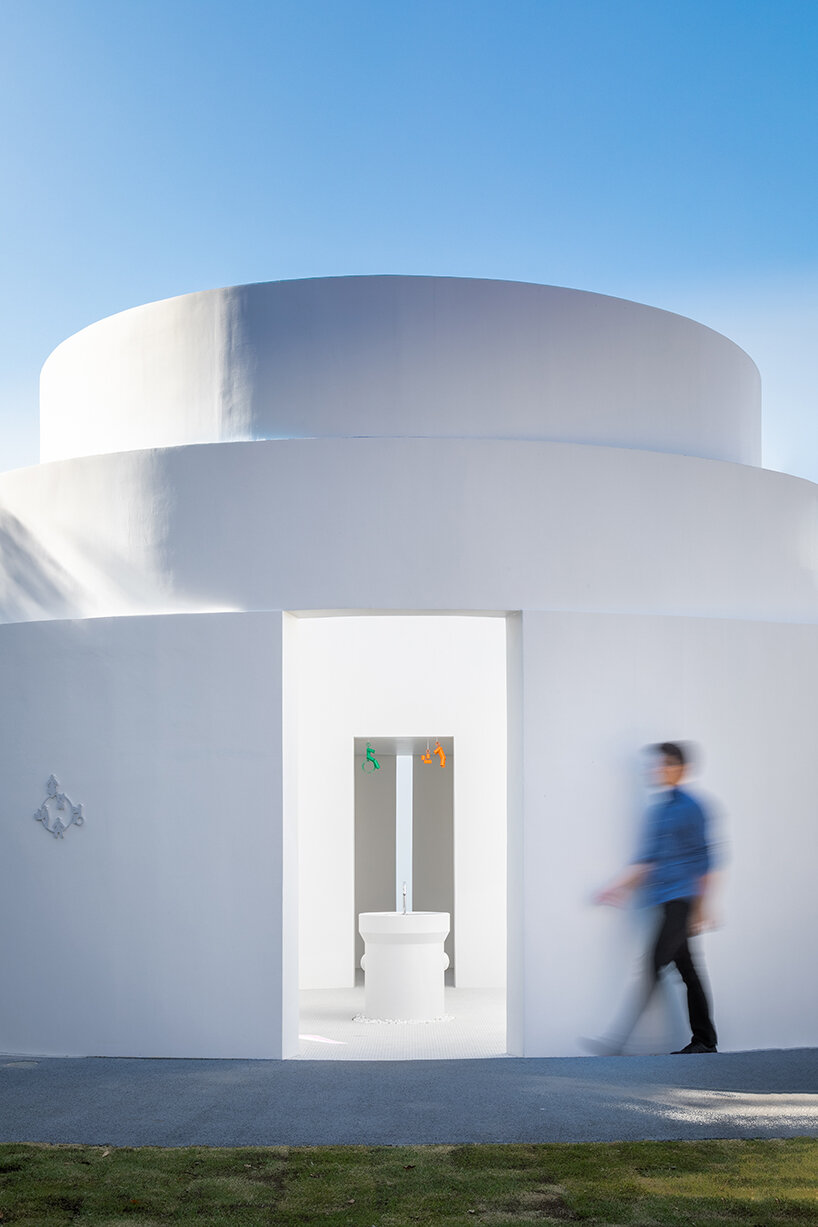 T2P architects sculpts three-layered circular plaza inspired by pipes in japan