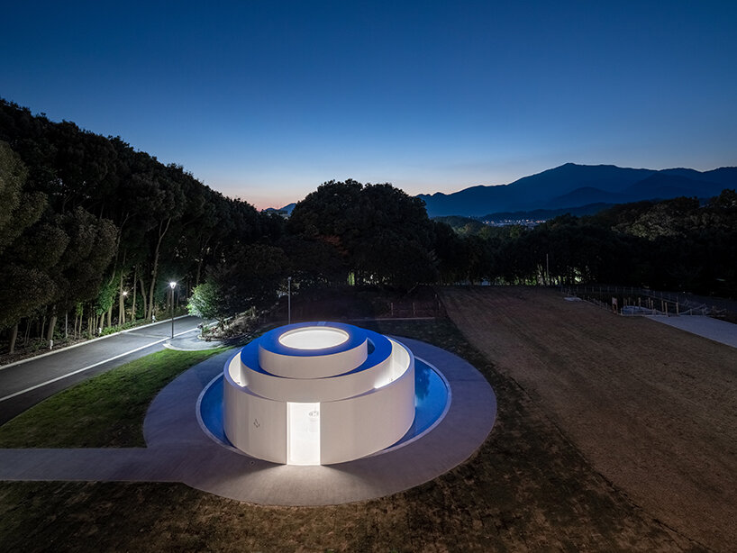 T2P architects sculpts three-layered circular plaza inspired by pipes in japan