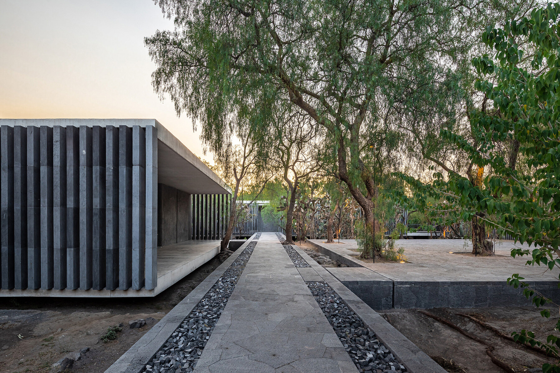 taller-mauricio-rocha-anahuacalli-museum-mies-crown-hall-americas-prize-designboom-06a