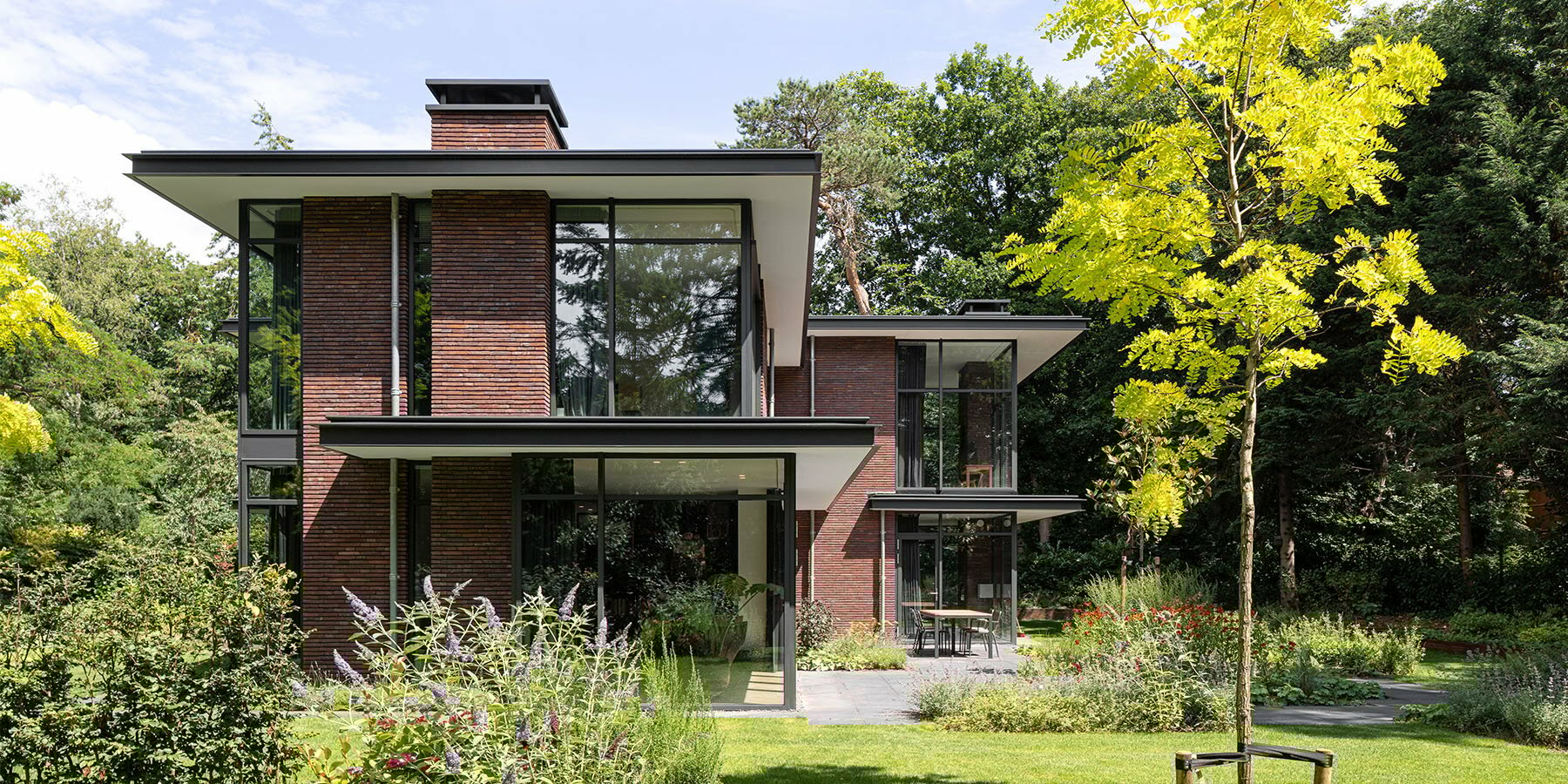 villa-trompenberg-engel-architecten-designboom-1800-3