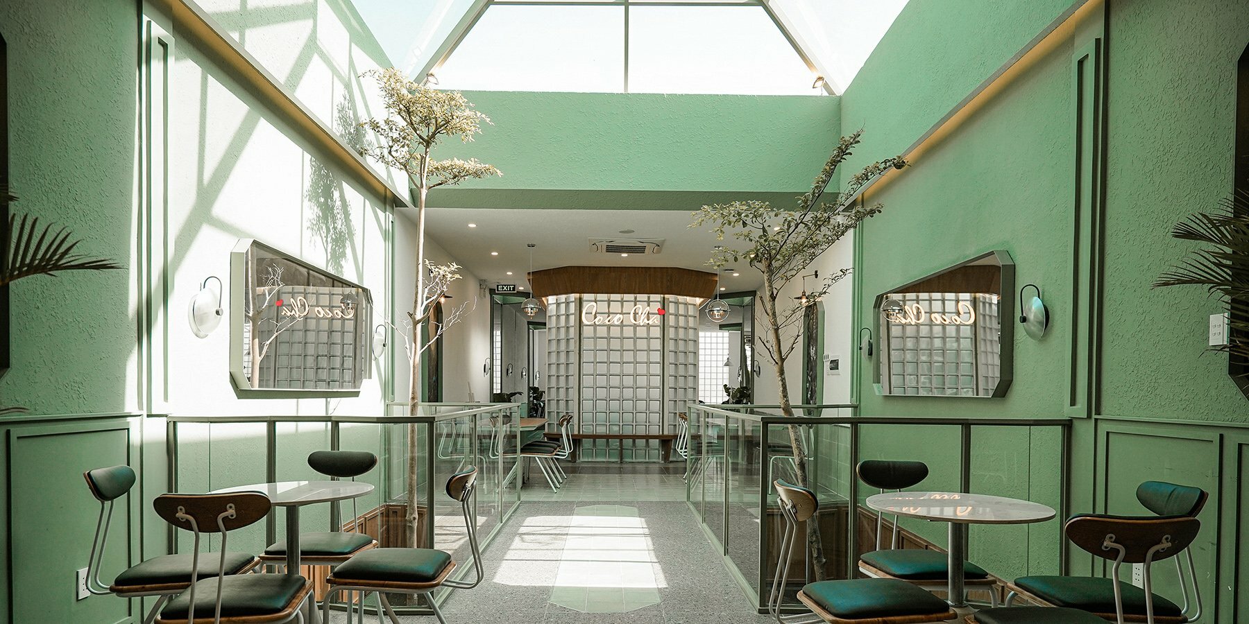 coco-cha-taiwan-tea-coffee-castle-of-glass-designboom-1800-3