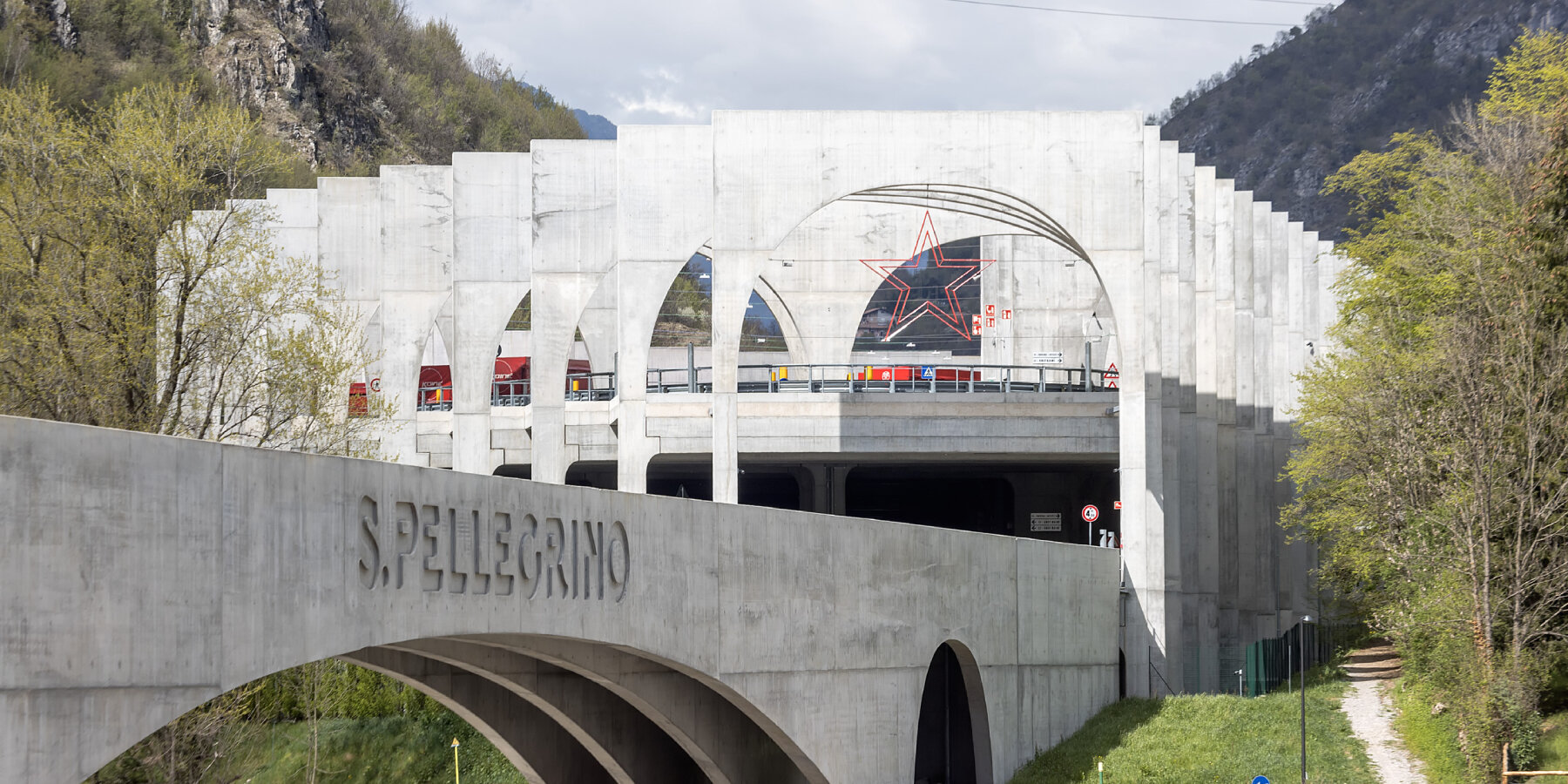 danica-o-kus-big-san-pellegrino-italy-designboom-1800