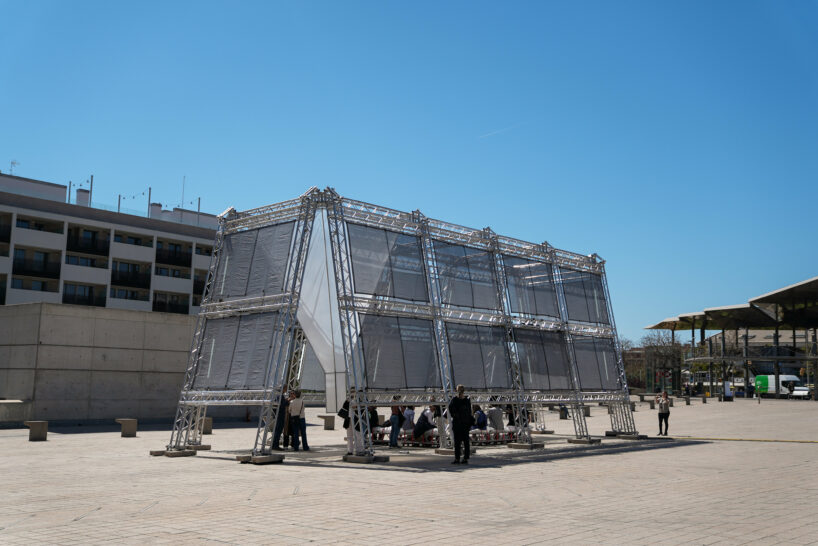 temporary installations transform barcelona's urban spaces during MODEL festival