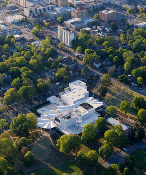 studio gang celebrates the opening of its arkansas museum of fine arts