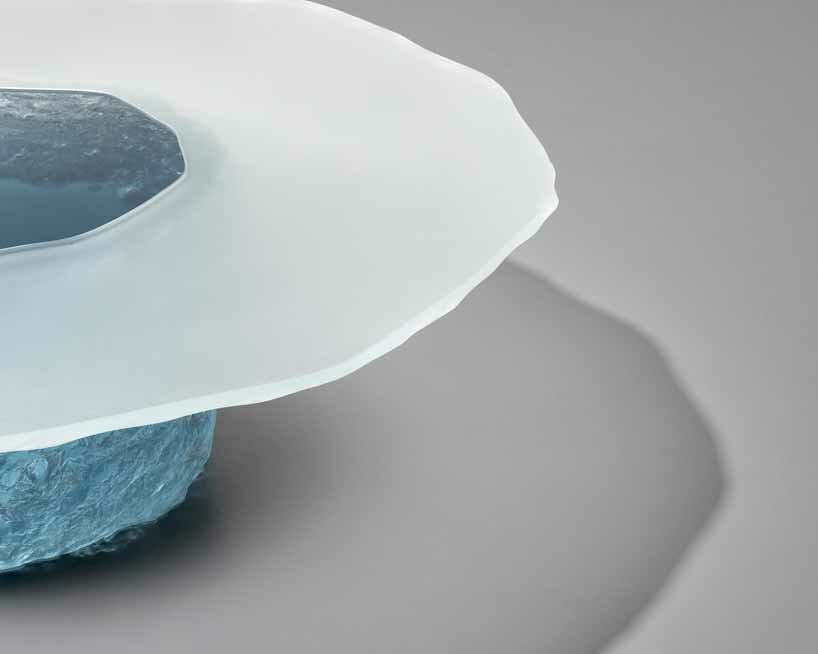 wonmin park's 'unding' exhibit plays with translucency & light at carpenters workshop gallery