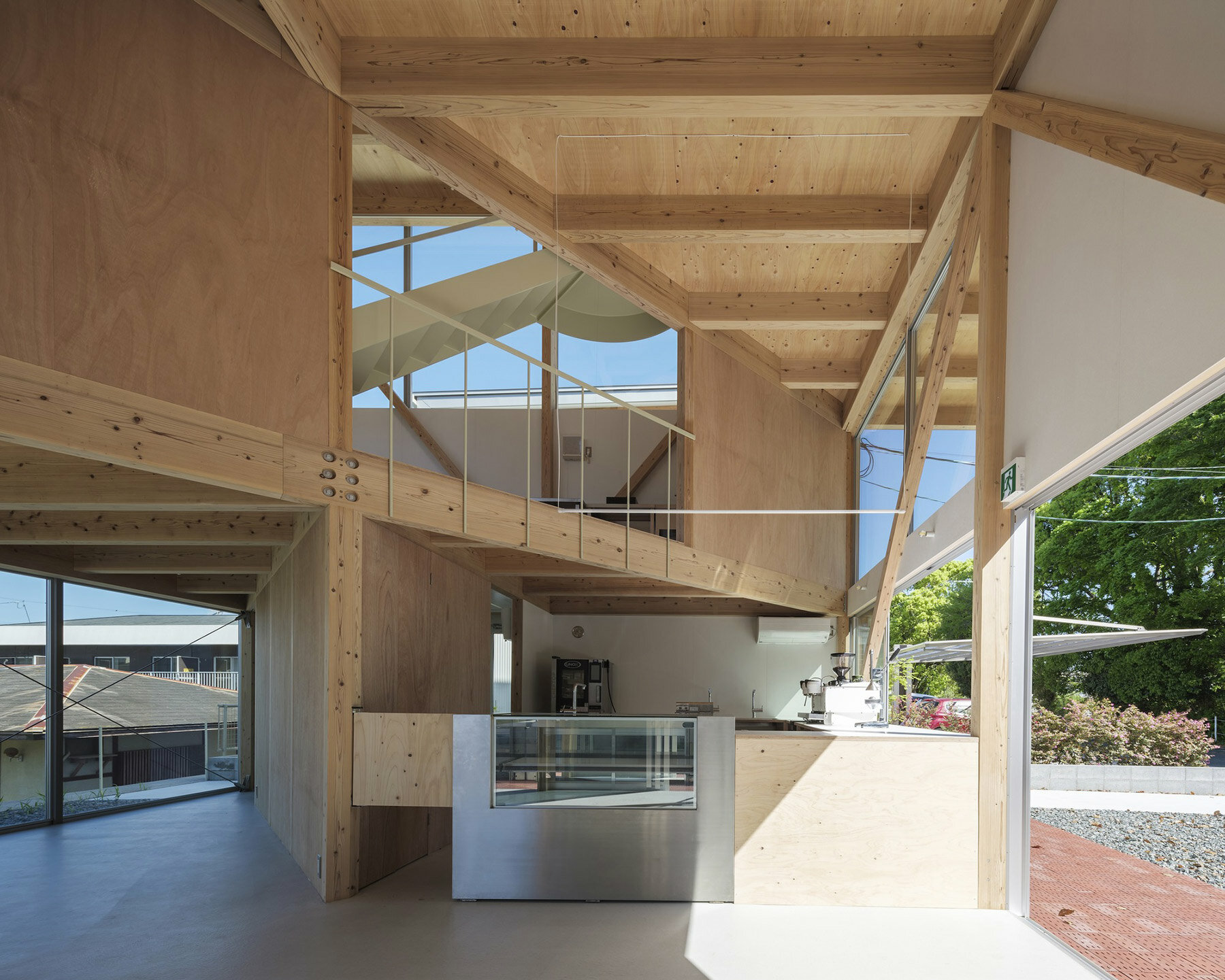 ezu-house-cafe-yabashi-architects-associates-designboom-06a