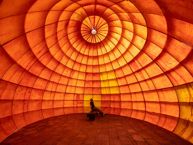 step inside oana stănescu's immersive, strawberry-shaped cocoon in logroño, spain