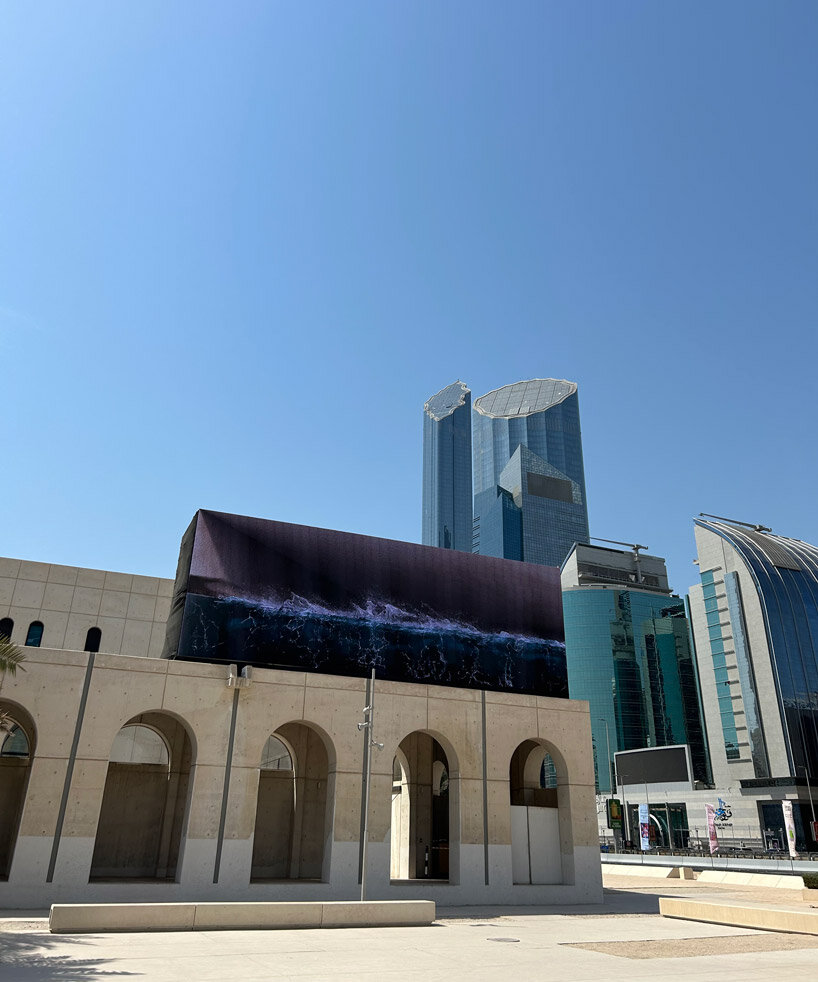 d'strict's permanent digital 'wave' installation kicks off abu dhabi's public art program