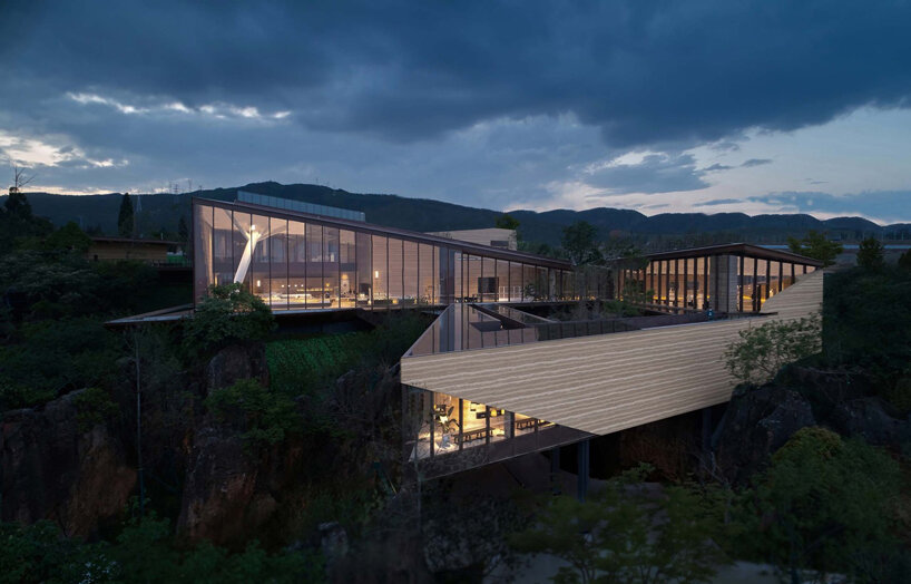 gad designs fragmented infinity volume for mountain & sea art museum in china