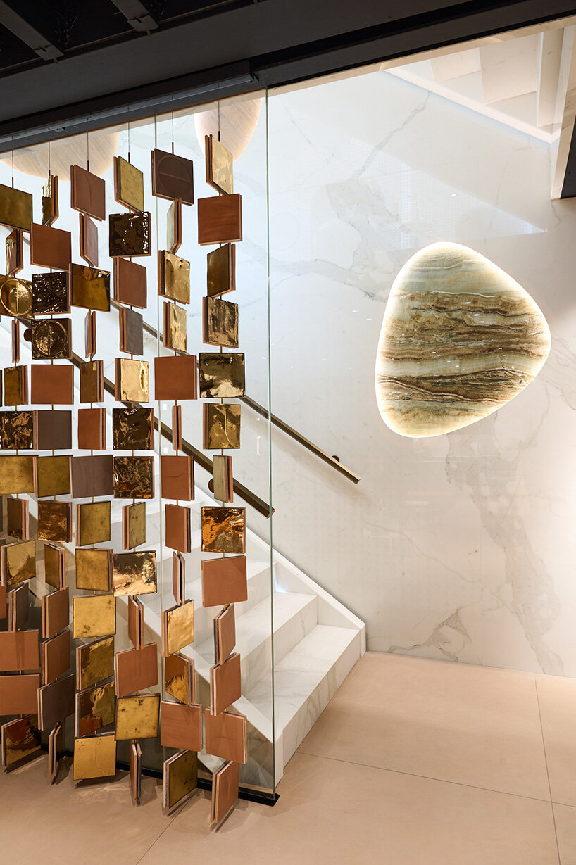 iris ceramica group opens new ICG gallery, london with virtual rain façade